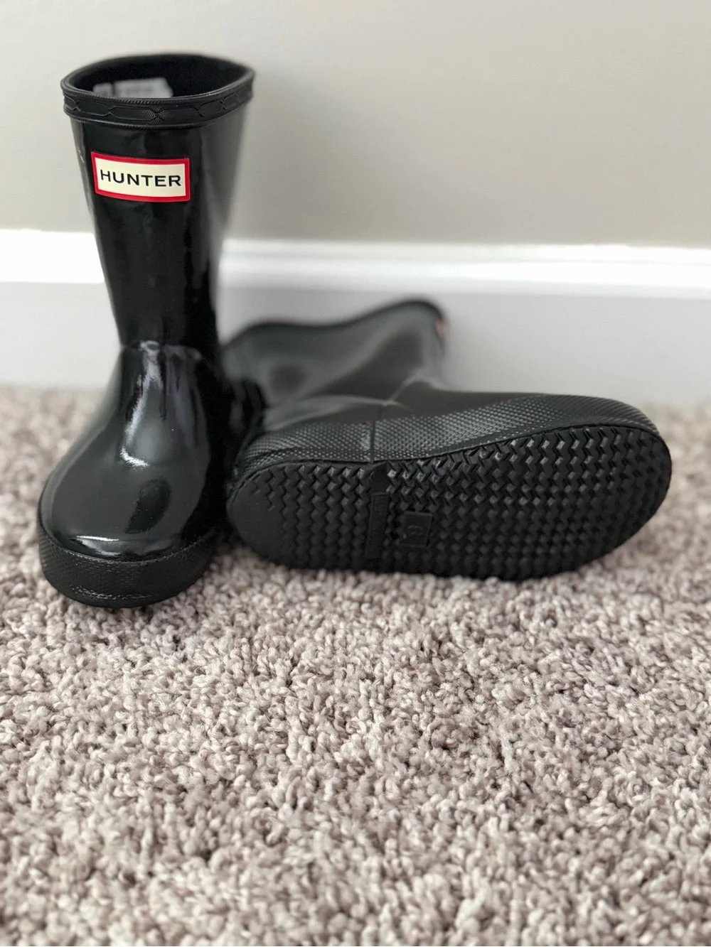 Hunter Kids Black Gloss Rain Boots with Logo